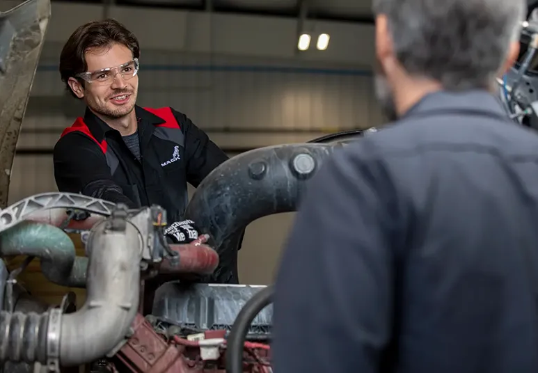 Taller de servicio mecánico y mantenimiento para camiones Mack Trucks en Aguascalientes.