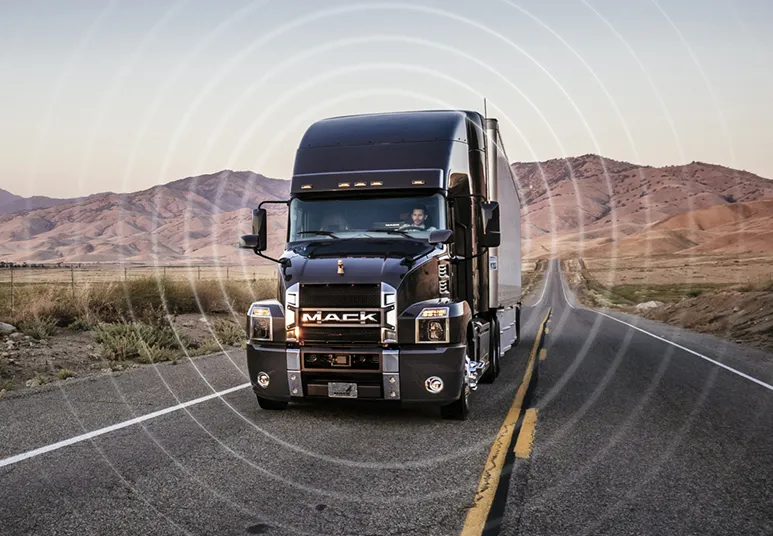 Venta de camiones Mack Trucks nuevos con tecnología de telemetría avanzada.