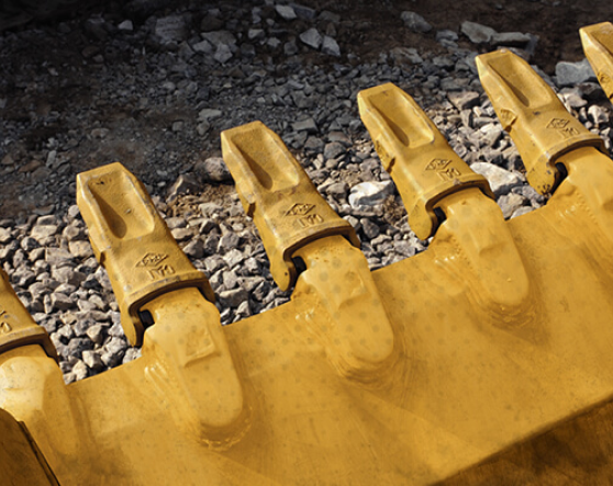 Puntas en equipo Cat trabajando